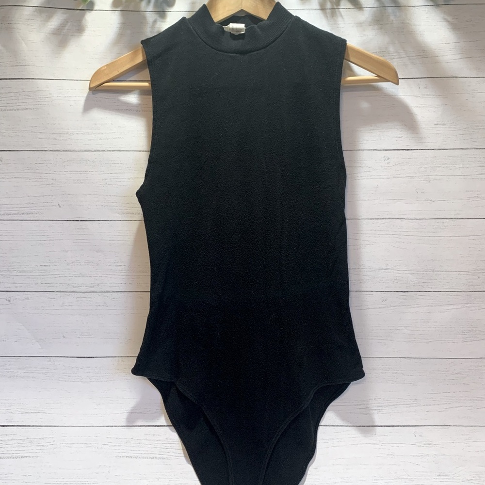 Forever 21 Black Sleeveless Bodysuit
